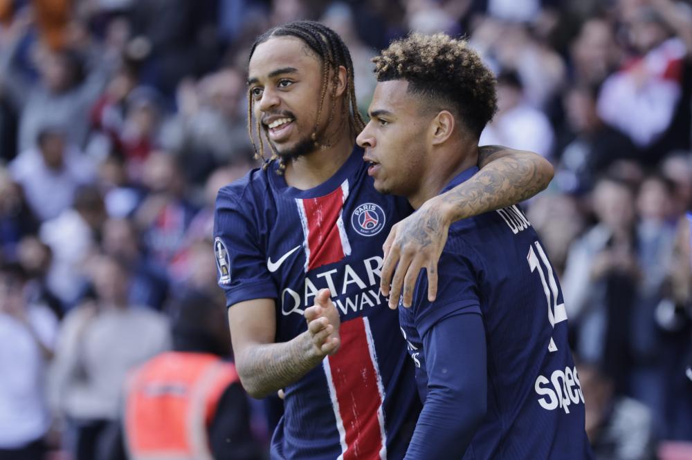 虽然这场比 虽然这场比